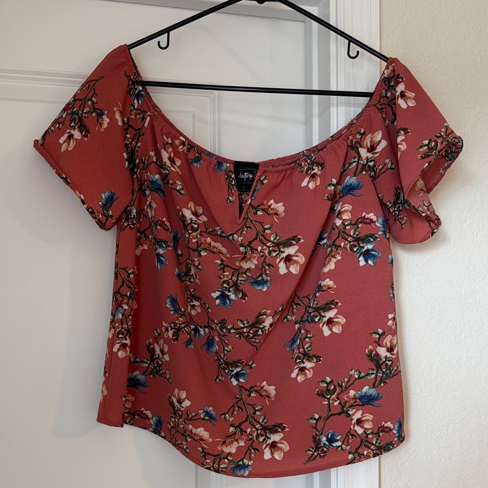 Floral Off-Shoulder top